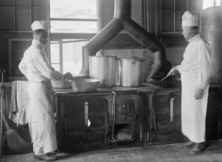 Two Cooks in Kitchen, Fort Meade, Maryland, USA, Harris & Ewing, 1917