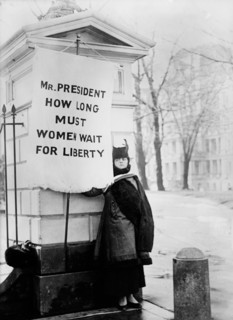 Suffragette Holding Protest Banner "Mr. President How Long Must Women Wait for Liberty?", Washington DC, USA, Harris & Ewing, 1917