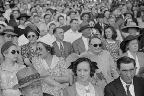 Spectators at Sulky Races at Fair, Rutland, Vermont, USA, Jack Delano for Farm Security Administration, September 1941