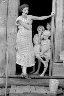 Sharecropper's Wife and Children, Washington County, Arkansas, USA, Arthur Rothstein for Farm Security Administration, August 1935