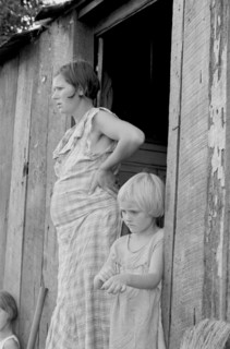 Wife and Child of Sharecropper, Washington County, Arkansas, USA, Arthur Rothstein for Farm Security Administration, August 1935
