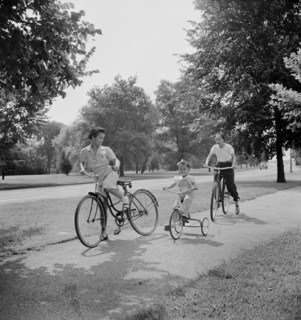 Family of Sunday Cyclists, East Potomac Park, Washington, D.C., USA, Marjorie Collins for Farm Security Administration, June 1942