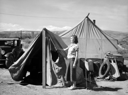 Migrant Fruit Farmers Living in Tent Camps, Yakima, Washington, USA, Arthur Rothstein for Farm Security Administration (FSA), July 1936