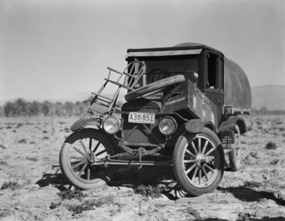 Migrant Worker's Car from Texas Parked in Field, Coachella Valley, California, USA, Dorothea Lange for Farm Security Administration, February 1937