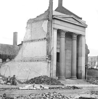 Ruins of Exchange Bank, Main Street, Richmond, Virginia, by George N. Barnard, April 1865