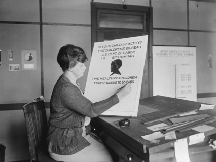 Woman Making Chart, Children's Bureau, Department of Labor, Washington DC, USA, National Photo Company, November 1923