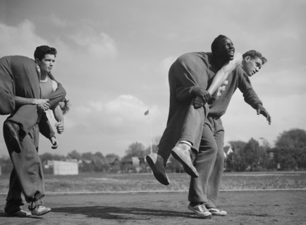 High School Victory Corps, Program Providing Training to Students Focusing on Skills Relevant to War Effort, Students on Obstacle Course, Flushing, New York, USA, William Perlitch, Office of War Infor...