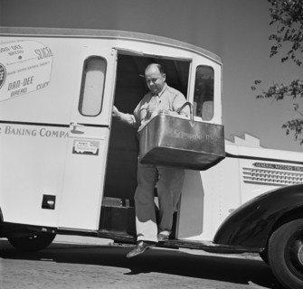 Charles Schneider Baking Company Delivery Truck Displaying a United States Truck Conservation Corps Pledge, Delivery Man Delivering Basket of Bread, Washington DC, USA, Howard Liberman for Office of W...