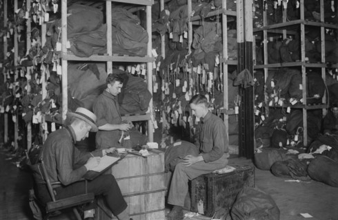 Workers Tracing Property of Soldiers upon Return from Europe after World War I, New York City, New York, USA, Bain News Service, 1919