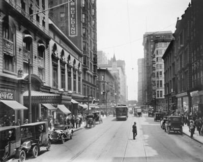 Madison Avenue & Brevoort Hotel, Chicago, Illinois, USA, Detroit Publishing Company, 1910