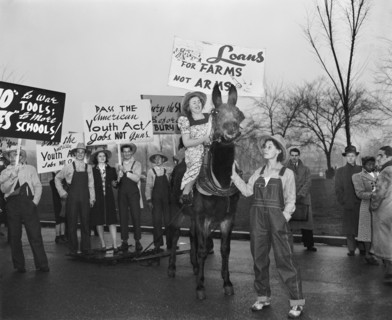 War Protesters, Washington DC, USA, Harris & Ewing, 1940