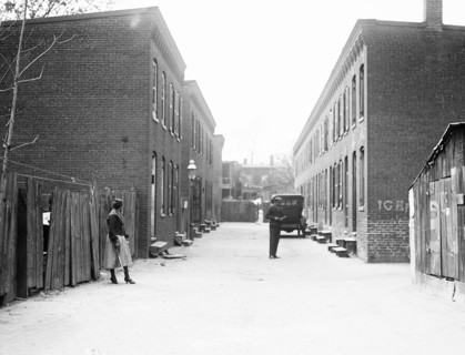 Row Houses, Washington DC, USA, Harris & Ewing, 1923