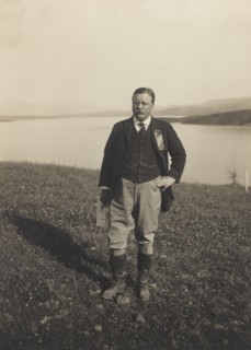 Theodore Roosevelt, Portrait standing near Lake, Roosevelt, Arizona, USA, 1911