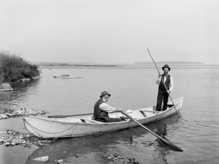 Two Boatmen, Saint Lawrence River, William Henry Jackson for Detroit Publishing Company, 1900