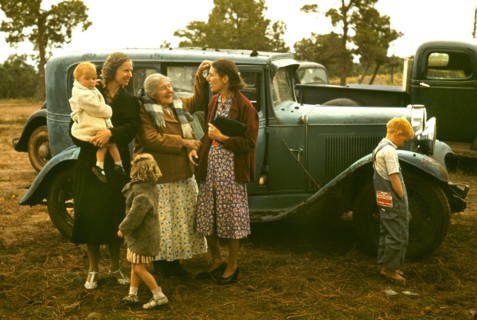 Friends Meeting at Town Fair, Pie Town, New Mexico, USA, Russell Lee for Farm Security Administration - Office of War Information, October 1940