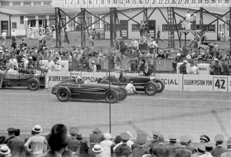 Automobile Race, Indianapolis, Indiana, USA, Arthur Rothstein for U.S. Resettlement Administration, May 1938