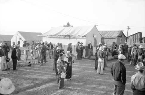 Japanese-American Farm Workers Getting Ready to Leave Farm Security Administration (FSA) Mobile Camp to Work in Fields, Nyssa, Oregon, USA, Russell Lee, Farm Security Administration, July 1942