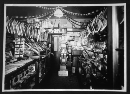 Interior of Cigar Store, Chicago Illinois, USA, 1910
