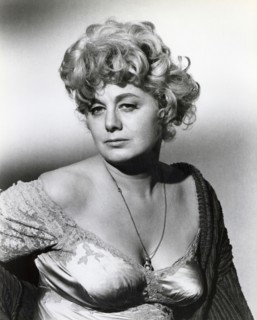 Shelley Winters on-set of the Film, A Patch of Blue, 1965