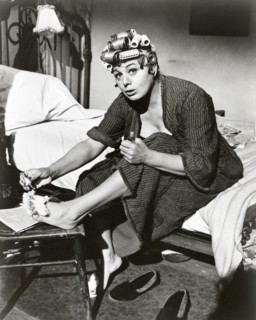 Shelley Winters on-set of the Film, A Patch of Blue, 1965