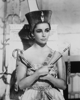 Elizabeth Taylor, On-Set of the Film, Cleopatra, 1963