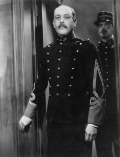 Cedric Hardwicke on-set of the Film, Dreyfus, 1931