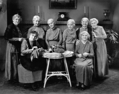 (Standing) Tempe Pigott, Margaret Mann, Emma Tansey, Effie Ellsler, May Robson & Ida Lewis (Standing), Clara Bracy &Edith Yorke (Seated), on-set of the Film, "If I had a Million", 1932