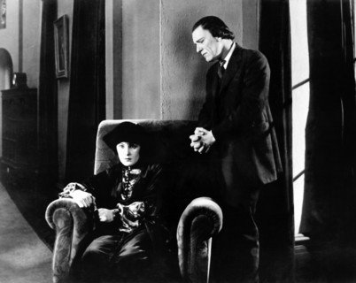 Leatrice Joy, Lon Chaney, on-set of the Silent Film, "The Ace of Hearts", 1921
