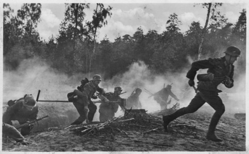 German Unified Armed Forces during Battle, German Postcard, 1941