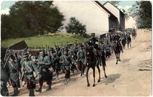 French Moving on the Enemy Flank, WWI hand-colored Postcard, circa 1914