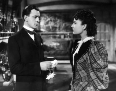 John Clements, June Duprez, on-set of the Film "The Four Feathers", 1939