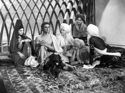 John Justin and Harem Girls, on-set of the Film "The Thief of Baghdad", 1940