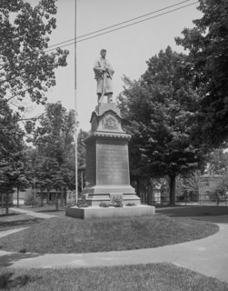 Soldiers' Monument, South Hadley, Massachusetts, USA, Detroit Publishing Company, 1900