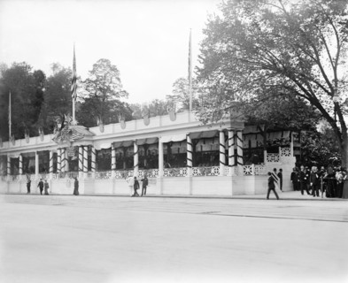 Presidential Viewing Stand of U.S. President Theodore Roosevelt, Washington DC, USA, photograph by Hanson E. Weaver, October 8, 1902