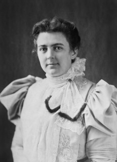 Frances Cleveland (1864-1947), First Lady of the United States 1886-89 and 1893-97, as Wife of U.S. President Grover Cleveland, Head and Shoulders Portrait, 1890's