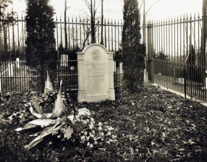 Theodore Roosevelt's Grave, Youngs Memorial Cemetery, Oyster Bay, New York, USA, Photograph by Irving Underhill, 1921