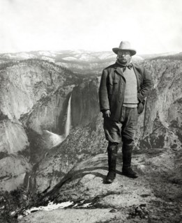 U.S. President Theodore Roosevelt, Full-Length Portrait Standing on Mountain Top, Glacier Point, Yosemite National Park, California, USA, Photograph by Underwood & Underwood, May 1903