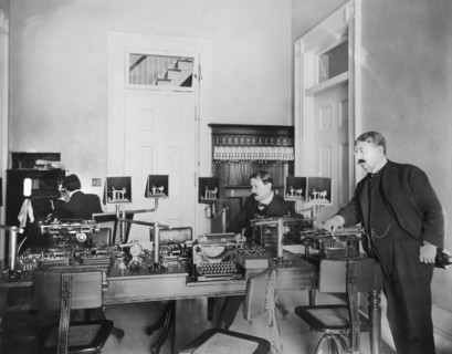 White House Telegraph Office and Staff during Theodore Roosevelt's administration, Washington, D.C., USA, Photograph by Barnett McFee Clinedinst, 1902
