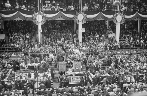 Crowd at Democratic National Convention, Fifth Regiment Armory, St. Louis, Missouri, USA, Bain News Service, June 25 to July 2, 1912