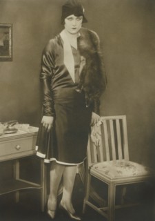 Actress Olga Chekhova, Full-Length Publicity Portrait, 1920's