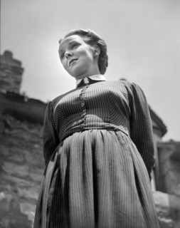 Anna Lee, on-set of the Film, "How Green was my Valley", 20th Century-Fox, 1941