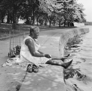 woman, African-American ethnicity, fishing, lifestyles, historical,