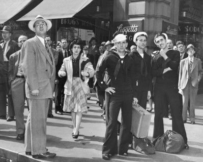 World War II, D-Day, Times Square, New York City, historical,
