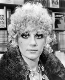 Roz Kelly