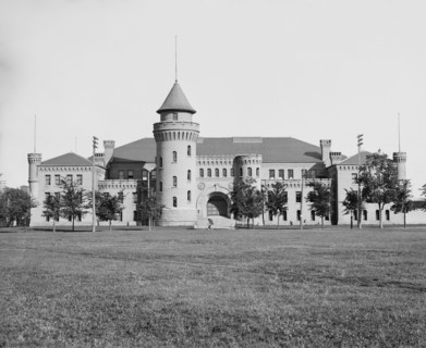 University of Cincinnati, Cincinnati, early 1900's