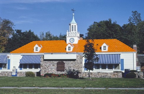 Howard Johnson's Restaurant, Route 7