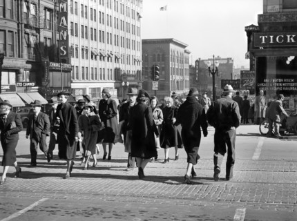 Noon Hour Crowd, Omaha