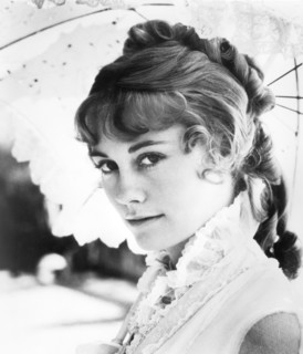 Cybill Shepherd, woman, actress, celebrity, entertainment, historical,