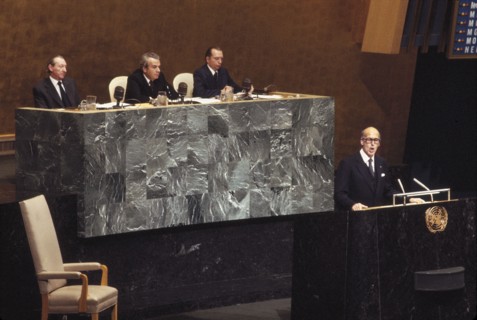 French President Valery Giscard d'Estaing