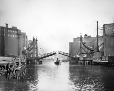 Jack-Knife Drawbridge